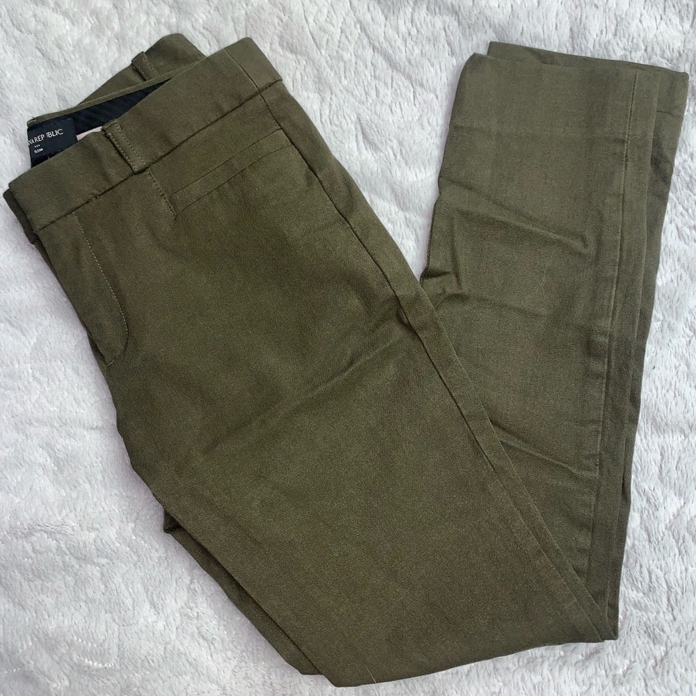Dark Green Banana Republic Trousers